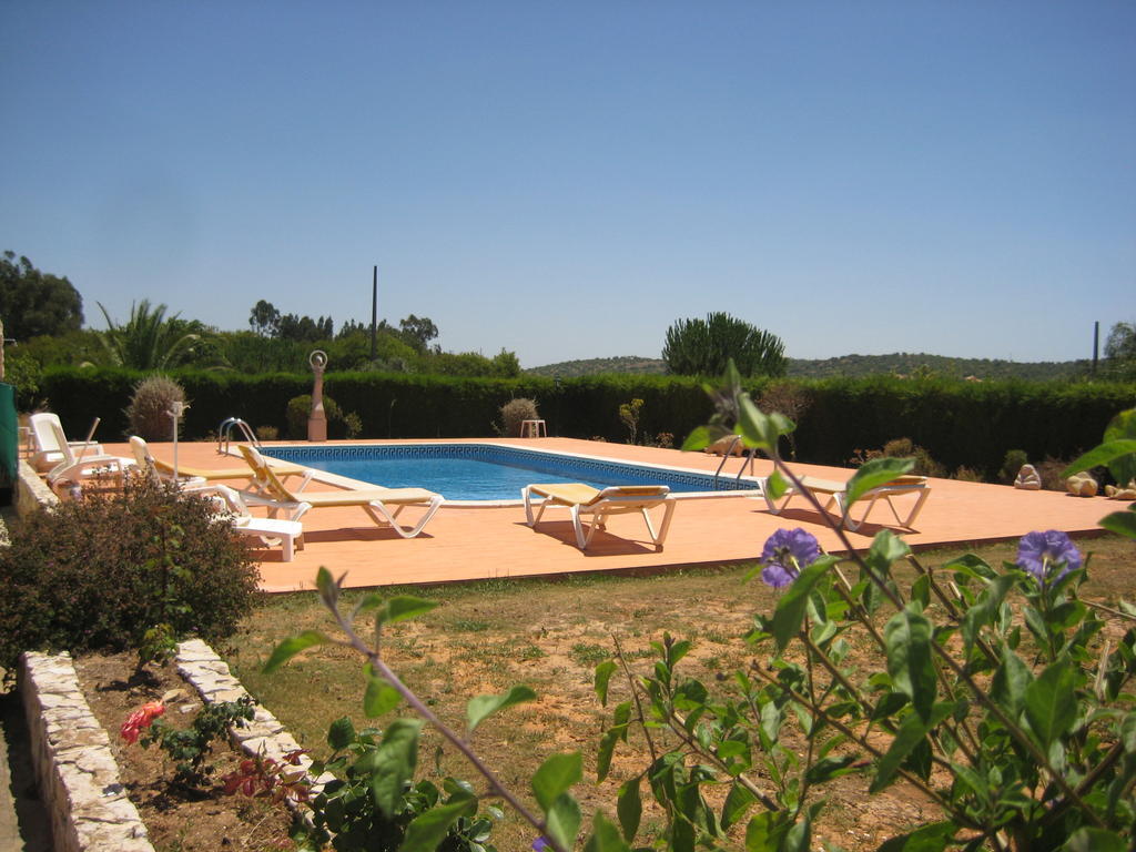 Quinta Das Aves Guest House Lagos Exterior photo